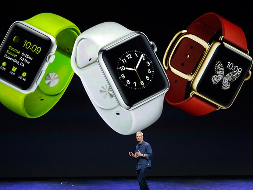 Los nuevos relojes inteligentes pretenden ser más que dispositivos electrónicos. Foto: AP