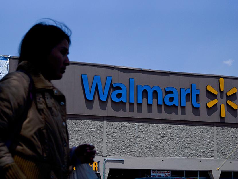 En diciembre pasado, Grupo Financiero Inbursa acordó adquirir Banco Walmart a la cadena de tiendas de autoservicios. Foto: Archivo Cuartoscuro