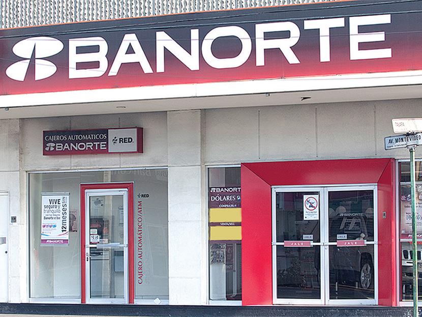 La cartera vigente de Banorte cerró el segundo trimestre de 2015 en 486 mil 17 millones de pesos, lo que implicó un crecimiento de 12 por ciento. Foto: Luis Enrique Olivares/Archivo