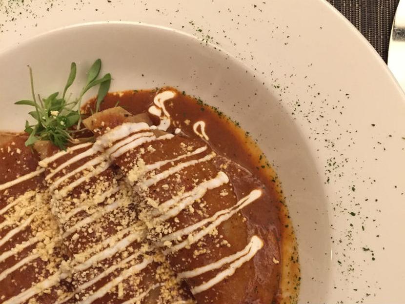 Si vas a ir a una cena mexicana o serás el anfitrión de una, estos consejos te ayudarán a cambiar el comportamiento de los comensales. Foto: Instagram de @dineroenimagen