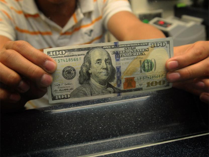 Banxico colocó en total 400 millones para proveer liquidez al mercado cambiario y así apoyar a la moneda nacional. Foto: Archivo