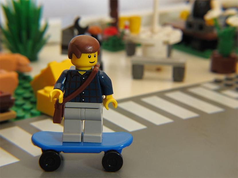 Lego se ha convertido en el mayor fabricante de juguetes a nivel mundial por ventas, ya supera a la estadounidense Mattel. Foto Archivo
