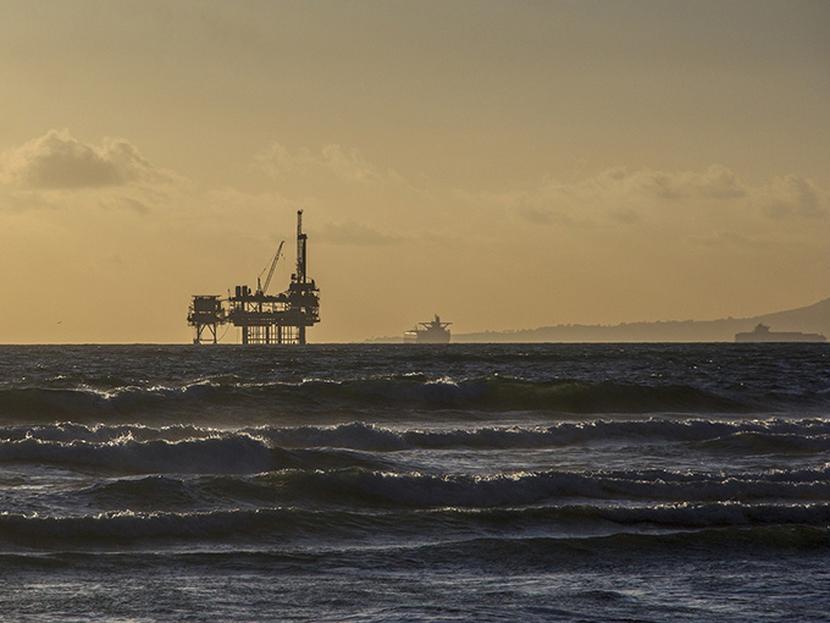 Las reservas de petróleo crudo de las empresas caen esta la semana frente a la previsión de que aumentarán, ante lo cual los precios no definen su postura y cierran mixtos. Foto: Pixabay