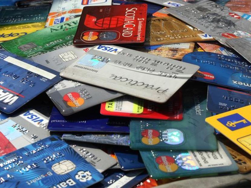 Al cierre de 2015 se tenían 141.7 millones de tarjetas de débito activas. Foto: Especial