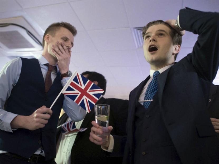Aún muchos británicos no tienen idea de por qué votaron y qué significa en realidad su decisión. Foto: AP