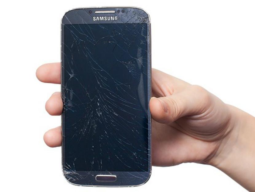 Antes de tirar ese teléfono Android debemos pensar en que aún lo podemos aprovechar. Foto: Pixabay.