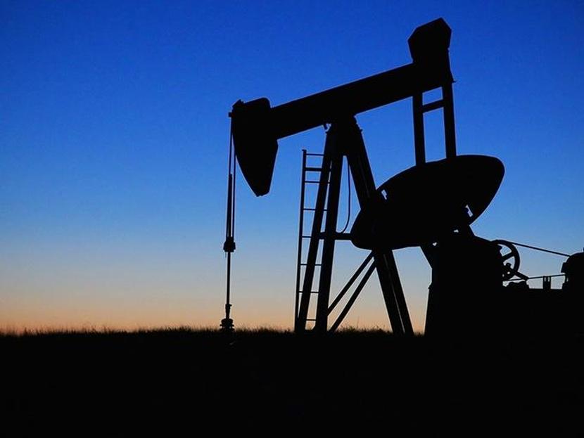 La OPEP decidirá si recorta o no su producción petrolera. Foto: Archivo