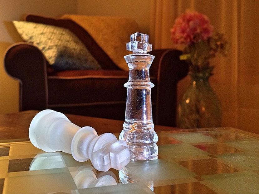 Mover una pieza del ajedrez implicaría afectaciones en el comercio, empleo e inversiones. Foto: Pixabay
