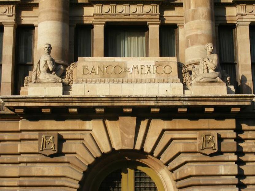 Banxico calcula que los precios cerrarán 2017 por encima de la meta del 3% de inflación, regresando a este objetivo en 2018. Foto: Cuartoscuro