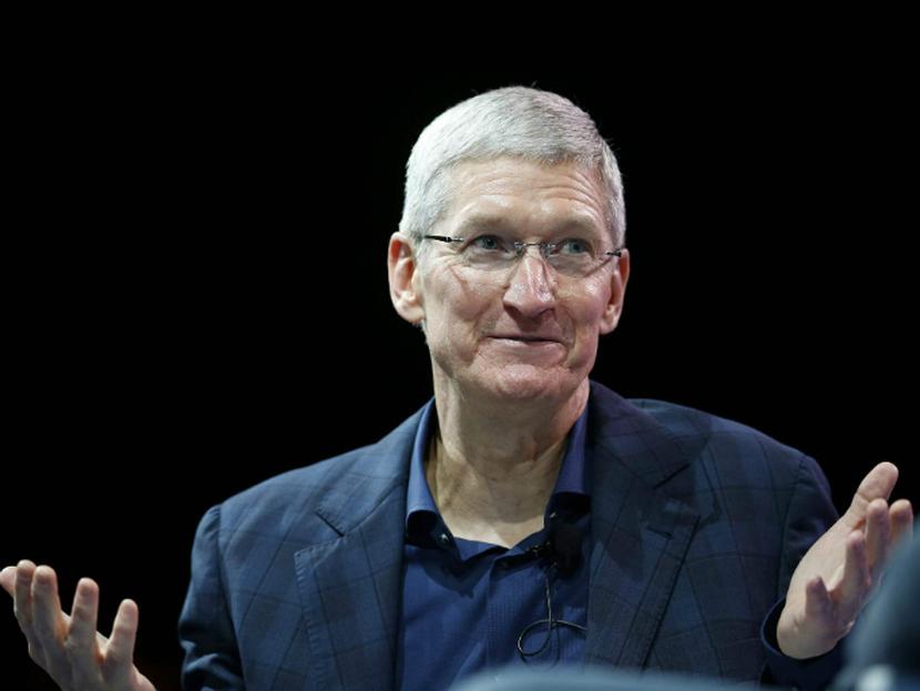 El director general de Apple, Tim Cook, opinó que las noticias falsas están 