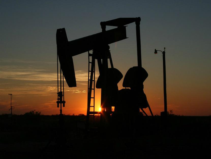 Se invertirán 87 millones 256 mil dólares, en seis campos petroleros. Foto: Pixabay