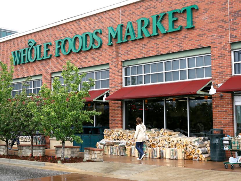 Whole Foods es conocida por ser pionera en distribuir alimentos orgánicos en Estados Unidos. Foto: Reuters.