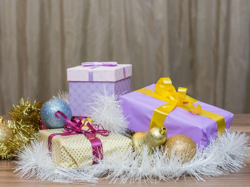Te compartimos algunas de las promociones que encontramos que pueden servirte para preparar los regalos navideños. Foto: Pixabay