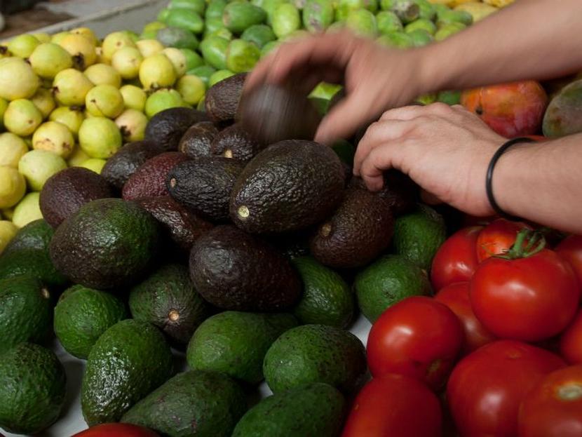 Andrés Manuel López Obrador asegura que México importa más alimento del que exporta. ¿Es cierto eso? Foto: Especial