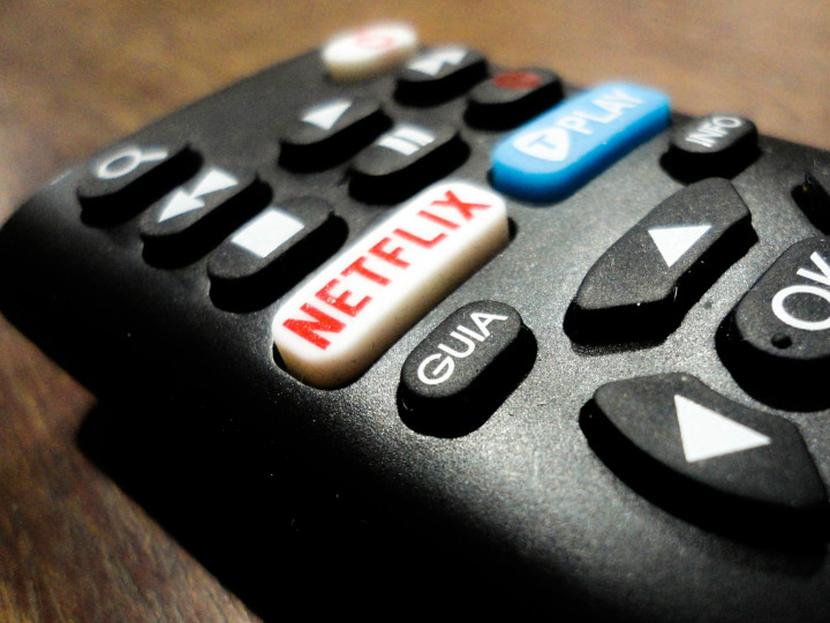 Netflix se encuentra en fase de prueba para meter comerciales mientras los usuarios ven series. Foto: Pixabay.