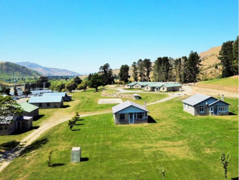 El pueblo Lake Waitaki Village está en venta por 2.8 millones de dólares. Fotos: One Agency.