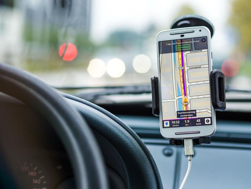 El IDET dijo que el GPS es bueno si se conocen sus ventajas, pero la función nunca debe convertirse en espía de la vida cotidiana. Foto: Pixabay