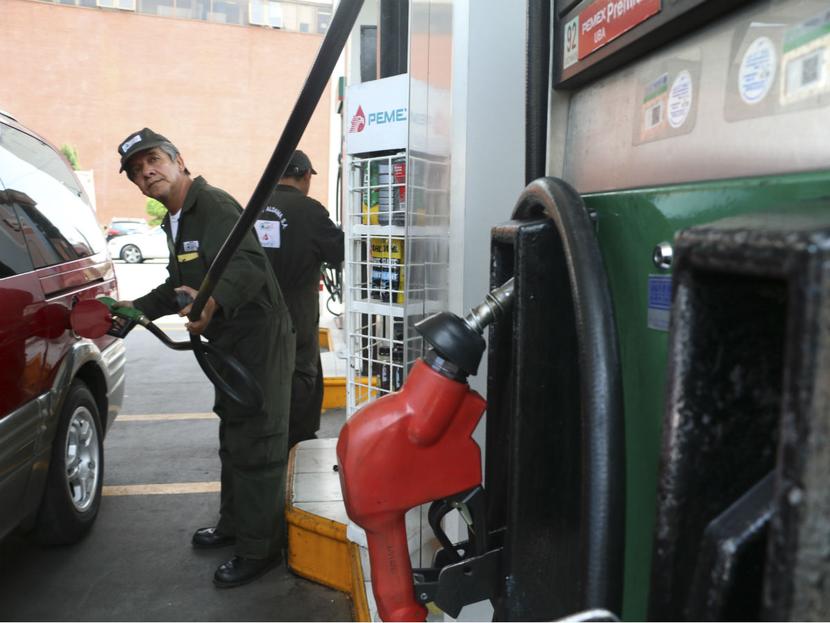 Esto implica que los precios de la gasolina premium podrían disminuir, mejorando la economía de los automovilistas. Foto: Cuartoscuro 