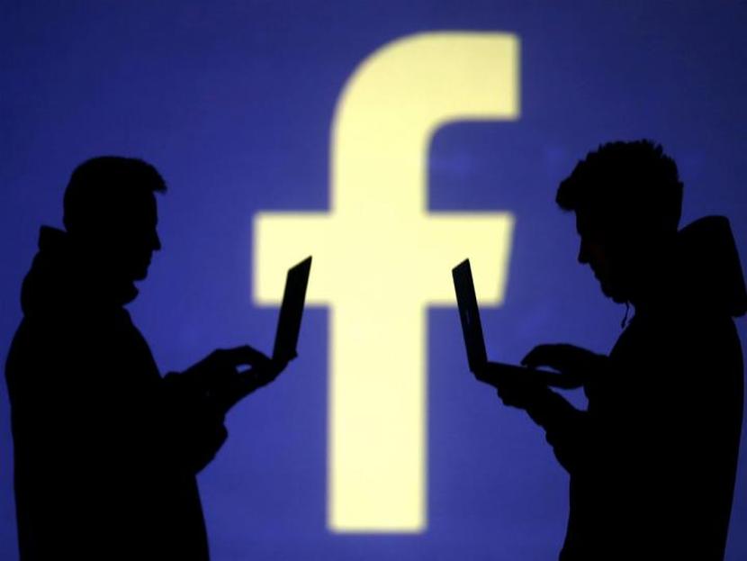¿Cómo reducir el gasto de batería de Facebook en tu smartphone? Foto: Reuters