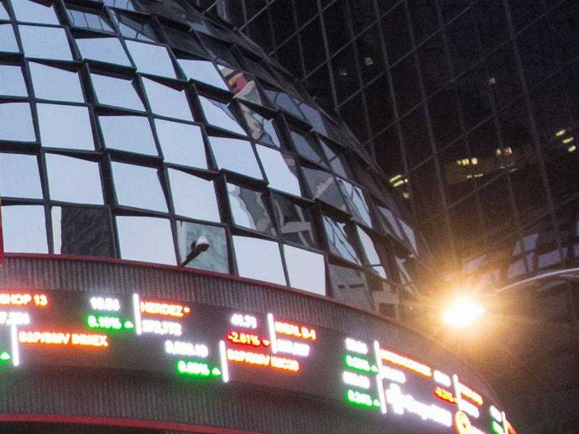 Este lunes los mercados inician sus operaciones a la expectativa. Foto: Cuartoscuro 