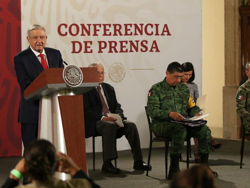El presidente López Obrador afirmó que la capcidad del sector salud no está rebasada. Foto: Cuartoscuro 
