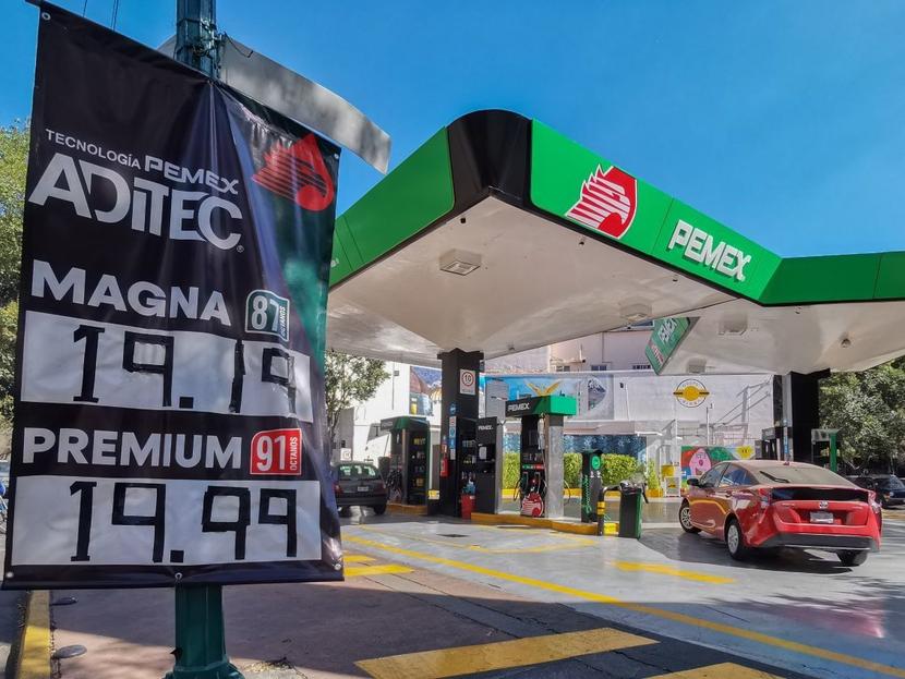 El aumento en los precios internacionales del petróleo ha forzado a la Secretaría de Hacienda a reducir la carga fiscal de las gasolinas. Foto: Cuartoscuro 