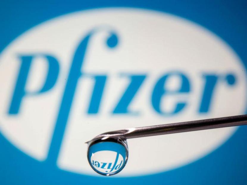 La vacuna de Pfizer-BioNTech es la primera en ser autorizada por la Cofepris para su aplicación en adolescentes. Foto: Reuters