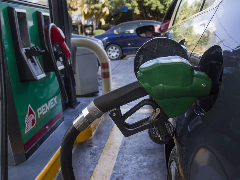 La Profeco dio a conocer los precios máximos y mínimos de los combustibles que se registraron en el país con corte al pasado 9 de julio, esto mediante el registro de la app de “litro X litro”. Foto: Cuartoscuro 