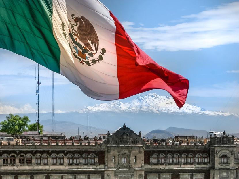 La Organización para la Cooperación y el Desarrollo Económico (OCDE) analizó la recuperación económica de México, la estimación se elevó del 5 al 6.3% para este año. Foto: iStock 