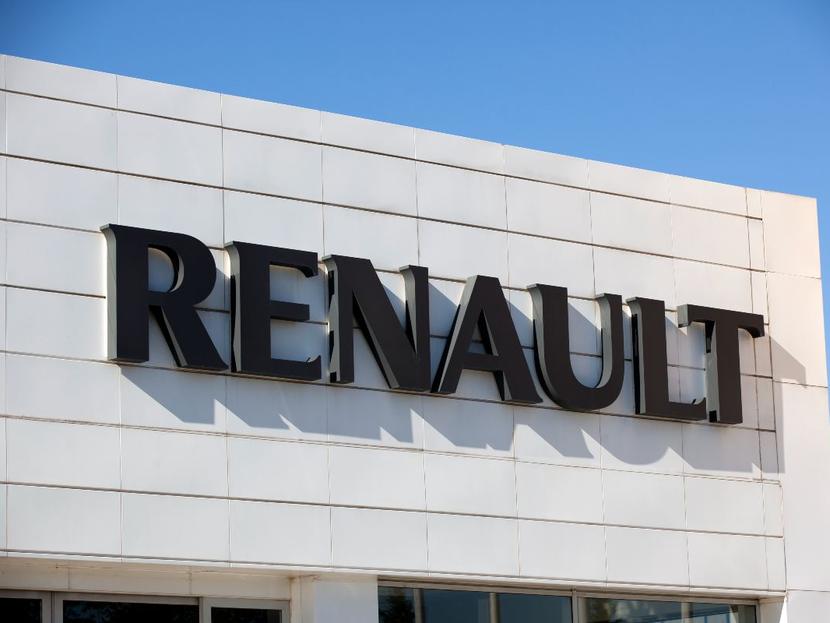Renault espera producir al menos 300 mil vehículos menos este año debido a la escasez mundial de semiconductores. Foto: iStock 