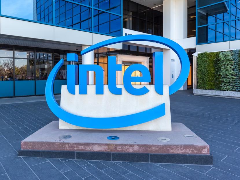 Intel busca acelerar la creación de semiconductores para subsanar la escasez que se ha presentado desde 2020 con el inicio de la pandemia. Foto: iStock 