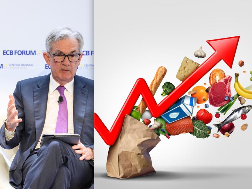 El presidente de la Fed, Jerome Powell hablando en una conferencia y una bolsa con productos simulando el alza de precios. 