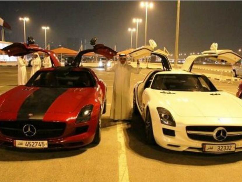 Mohammed Al Kubaisi y colección de autos deportivos