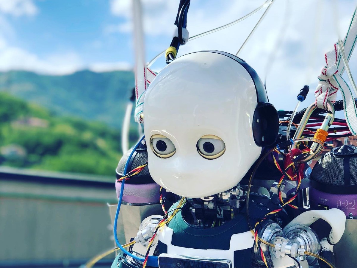 Robot iRonCub del Istituto Italiano di Tecnologia