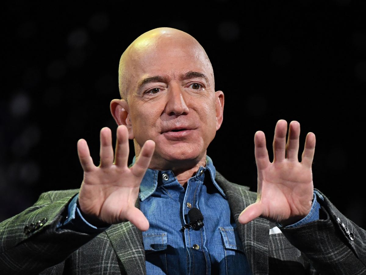 El dueño de Amazon Jeff Bezos 