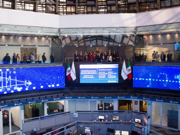 En el cierre de semana, la Bolsa Mexicana de Valores (BMV) abre su mercado con resultados positivos,  este resultado en línea con los mercados accionarios a nivel mundial. Foto: Cuartoscuro