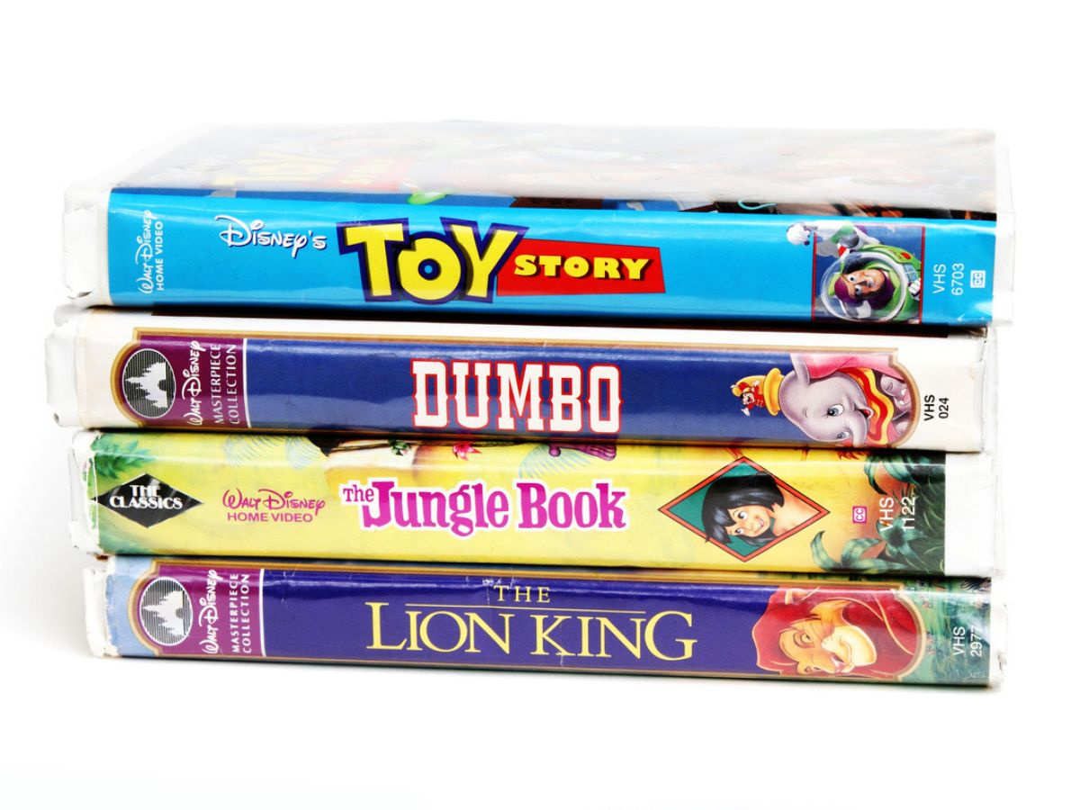 Enriquecer celebrar riega la flor Películas VHS de Disney se venden hasta en 300 mil pesos | Dinero en Imagen