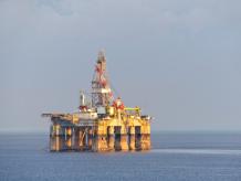 De acuerdo con los indicadores petroleros de Pemex, se produjo un millón 885,000 de barriles diarios en el mes pasado. Foto: Photos.com