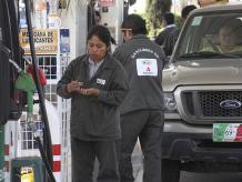Este sábado se aplicará el octavo aumento del año de 11 centavos a los precios de las gasolinas. Foto: Cuartoscuro