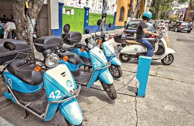 Presentan motos para movilidad compartida. Foto: Excélsior