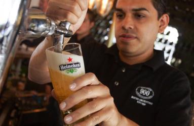 El presidente de la compañía, Marc Busain, indicó que 2012 fue un año positivo para la cervecera Cuauhtémoc Moctezuma. Foto: Cuartoscuro
