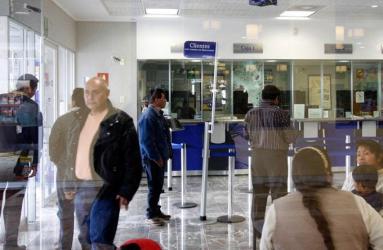 La Bolsa Mexicana de Valores también suspenderá sus operaciones. Foto: Excélsior