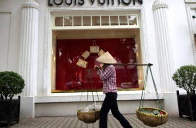 Toparse con una tienda de una marca de lujo europea en un país relativamente pobre y nominalmente socialista no es tan sorpresivo. Foto: Getty