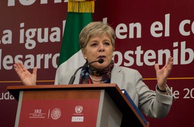 Alicia Bárcena enfatizó que se requiere una estructura eficaz para enfrentar la evasión fiscal en América Latina y El Caribe. Foto: Cuartoscuro