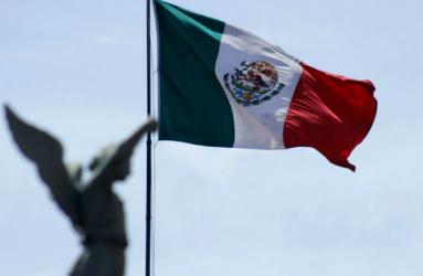 El riesgo país de México ligó dos semanas a la baja, al ubicarse este viernes en 194 puntos base. Foto: Cuartoscuro.