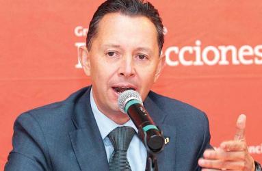 El director general del Grupo Financiero Interacciones, Carlos Rojo,  prevé que aumente 33% el crédito a proyectos de infraestructura. Foto: David Hernández