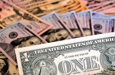 El dólar estadounidense se adquirió en un precio mínimo de 17.45 pesos. Foto: Pixabay