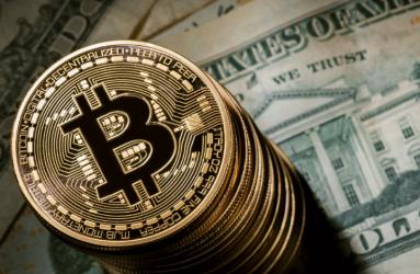  Las criptomonedas han descendido este lunes, y el bitcoin se ha dejado más de un 2%. Foto: Archivo