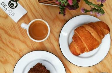 ¿Cafetería en donde pagas por tiempo de estancia y no por consumo? Sí, ahora ya existe en CDMX. Foto: Instagram Chez Vous