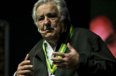 El expresidente uruguayo Pepe Mujica enseña su filosofía de una existencia alejada del consumismo. Foto: Cuartoscuro